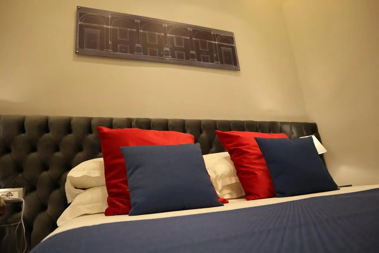 Millina Suites In Navona Rome Maison d'hôtes