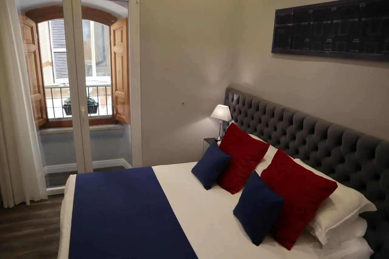 Millina Suites In Navona Rome Maison d'hôtes